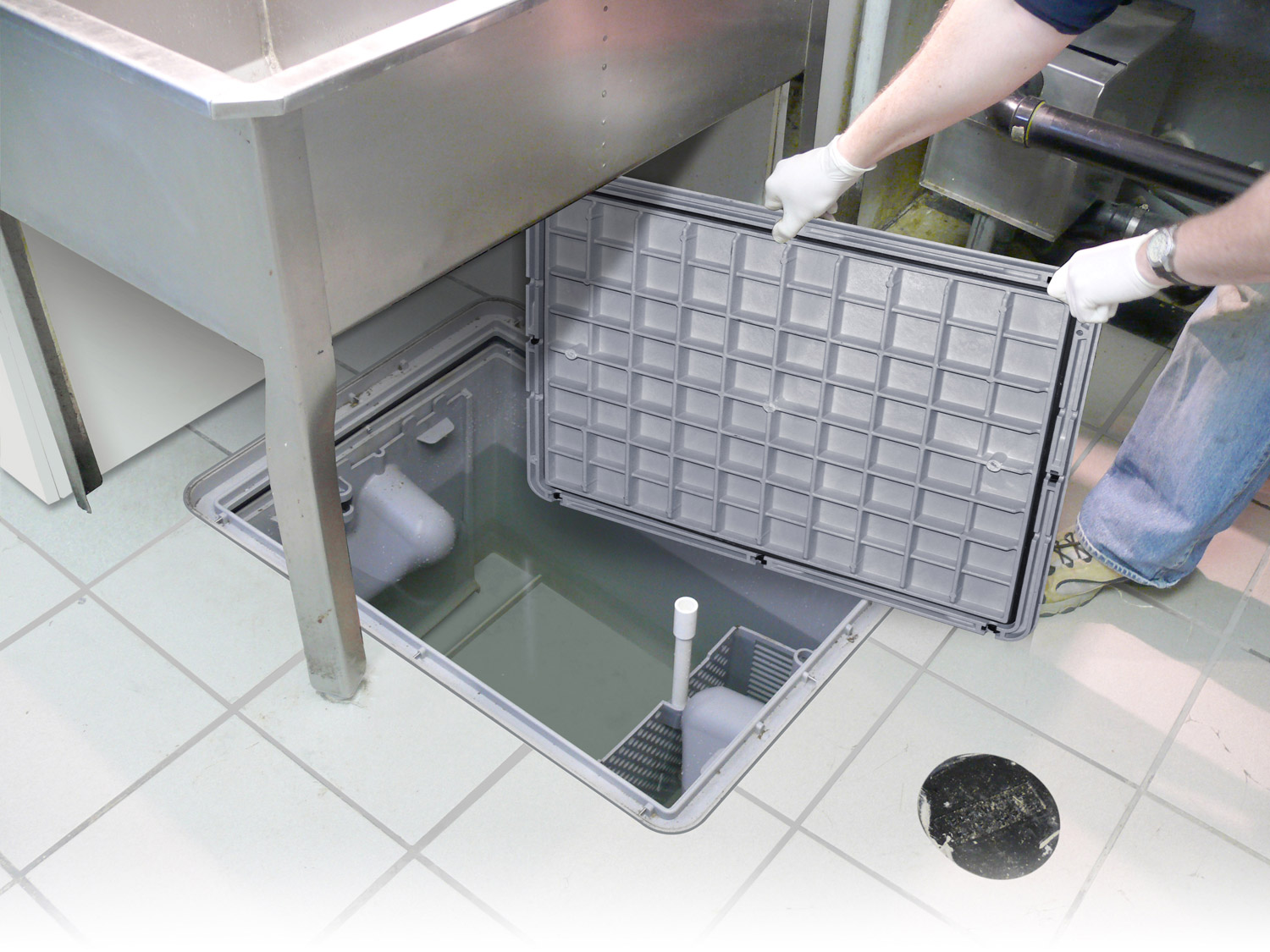 Grease trap supply and installation